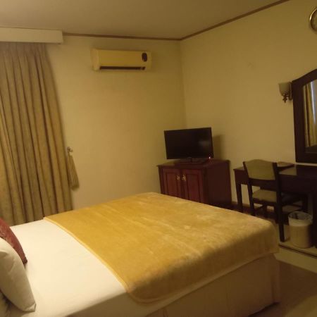 Hotel Shalimar Rawalpindi Eksteriør bilde